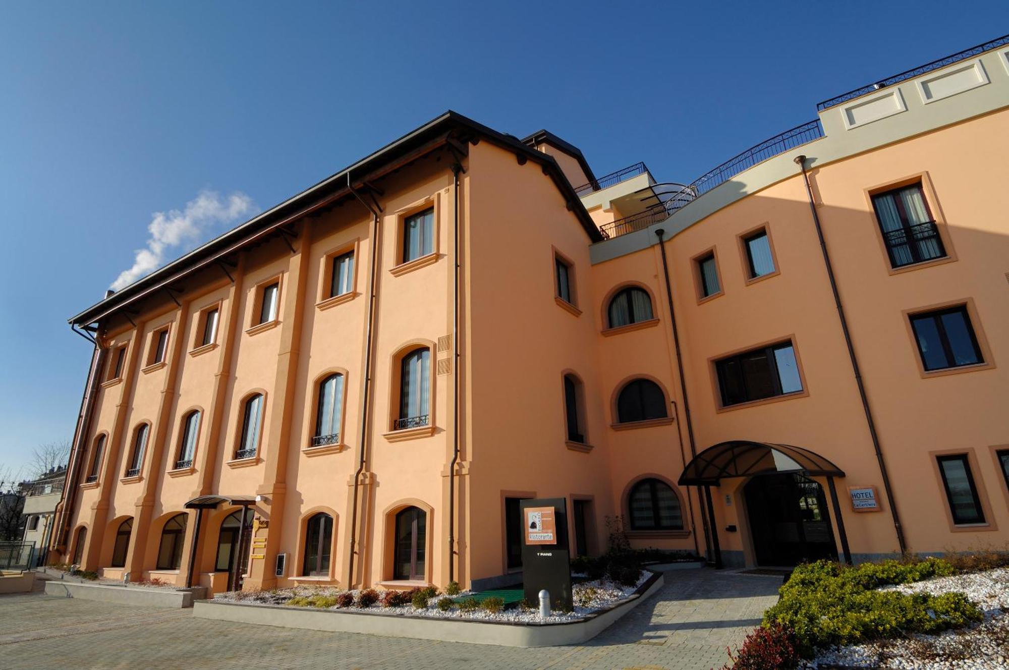 Hotel La Cartiera ヴィニョーラ エクステリア 写真